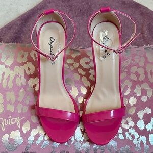 Qupid Fuchsia Strappy Heels